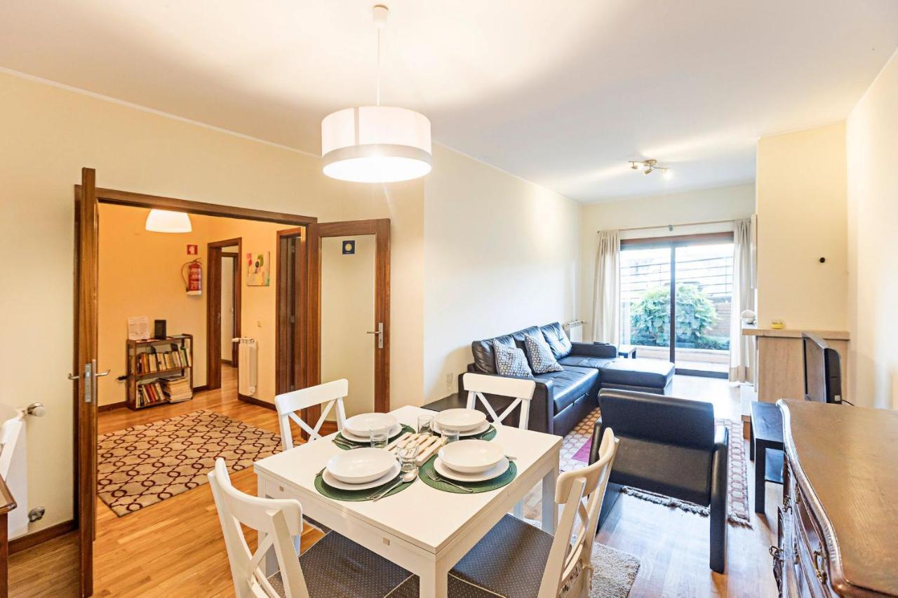 Spacious 2Br Flat In Gaia By Lovelystay Vila Nova de Gaia Esterno foto